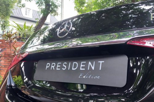 Mobil Premium China Dianggap Bukan Kompetitor Mercedes-Benz