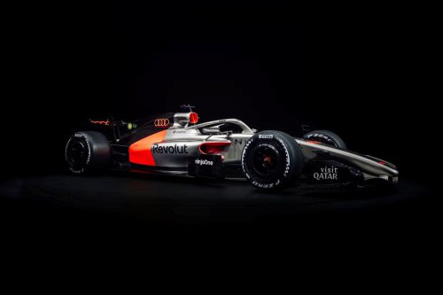 Audi R26 Resmi Meluncur, Mobil Balap Perdana Audi di Formula 1