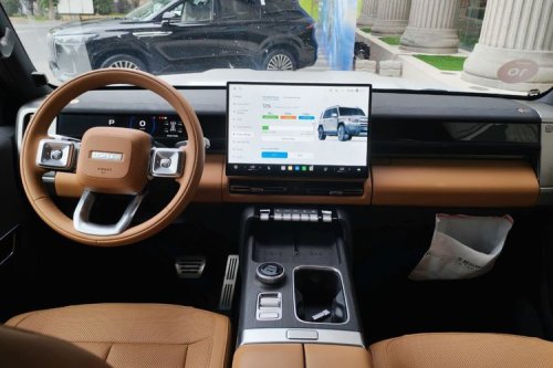 Impresi Melihat Langsung iCar V27, Perpaduan Klasik dan Modern