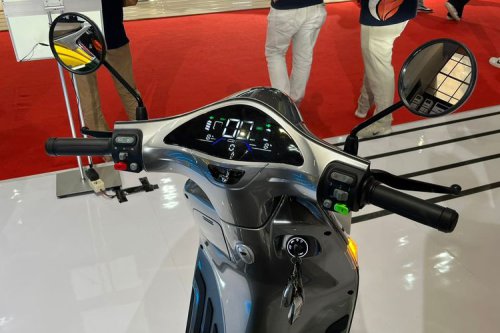 Impresi Awal Jajal Motor Listrik Indomobil Emotor QT dan QT Pro