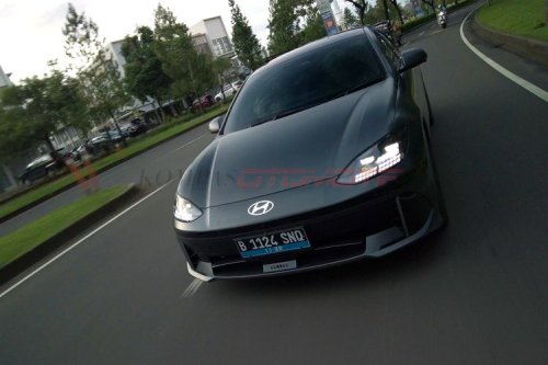 Cara Efektif Hemat Baterai Mobil Listrik Jarak Jauh