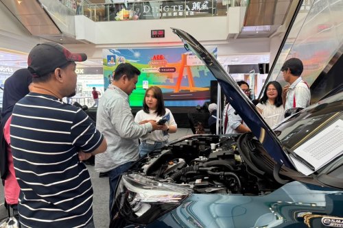 Pameran Mobil di Batam Tawarkan Kredit Bunga Ringan