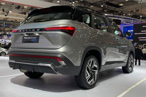 Wuling, Wuling Almaz Hybrid Diskon Rp 35 Juta, Cicilan mulai Rp 7 Jutaan