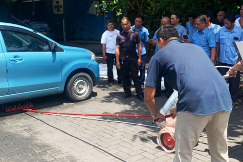Bluebird dan FAST Gelar Pelatihan Risiko Baterai Lithium di Bali