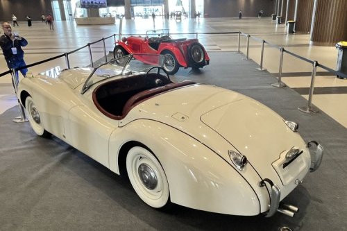 Jaguar, Jaguar XK120 1948, Mobil Tercepat di Zamannya