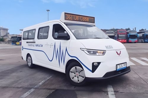 Wuling Dorong Mitra EV Jajaki Program MBG