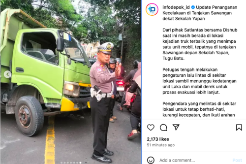 Truk Terbalik Karena Gagal Nanjak, Jalan Sawangan Macet