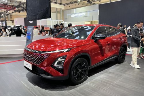 Hyundai, Hyundai Creta, Chery C5 vs Hyundai Creta N Line: Duel SUV Kompak Turbo di GIIAS 2025