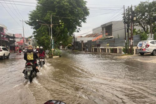 Setelah Lewati Banjir, Begini Cara Rawat dan Cuci Motor yang Benar
