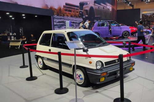 Lihat Deretan Mobil Klasik di GIIAS 2026, Ada Mobil Pertama di Dunia