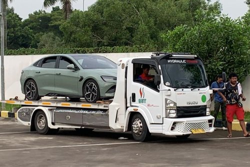 BYD, Begini Cara Parkir Paralel BYD Atto 1, Simak Langkahnya