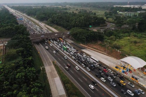 Kemacetan di Tol Bukan Cuma Soal Jumlah Kendaraan