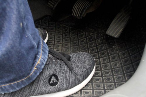 Jangan Anggap Sepele, Ini Tantangan Terbesar Cuci Karpet Mobil