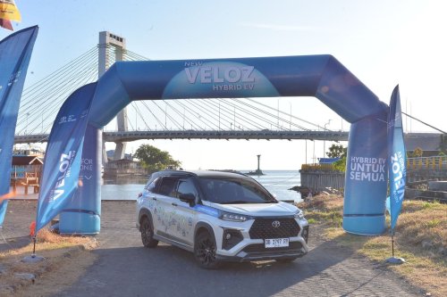 Veloz Hybrid EV Lintas Sulawesi, 6 Provinsi, 6.500 Km, 39 Hari Nonstop
