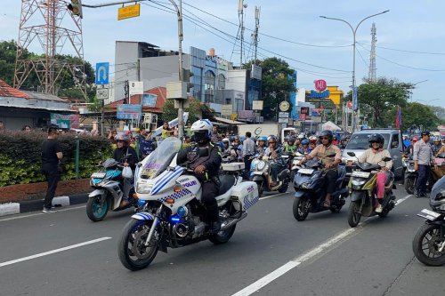 Momen Dibukanya Jalur CFD Margonda buat Kendaraan, Mirip Start Balapan MotoGP