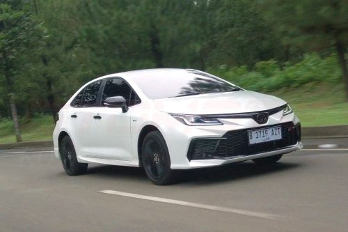 Toyota, Toyota Corolla Altis, Toyota GR Corolla, Uji Performa Toyota Corolla Altis GR HEV