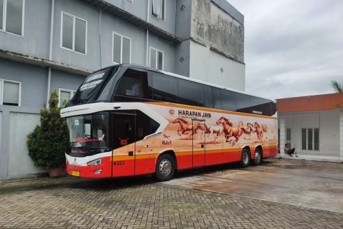 Ada Legacy SR3 Neo XXHD, Ini Bodi Bus Sejenis dari Karoseri Lainnya