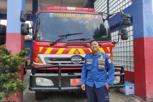 Fungsi Beragam Kendaraan Pemadam Kebakaran di Jakarta