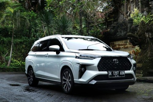 Toyota, Kata Toyota Soal Kehadiran Veloz GR Hybrid