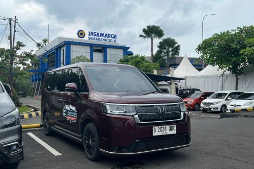 Tanjakan dan Rest Area Jadi Titik Rawan Macet di Tol Semarang-Solo