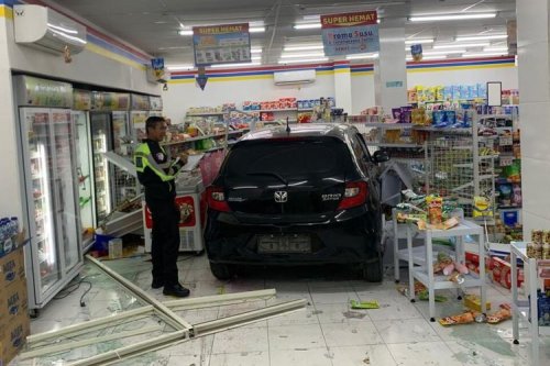 Ironi Kecelakaan, dari Salah Penanganan sampai Barang Korban Raib