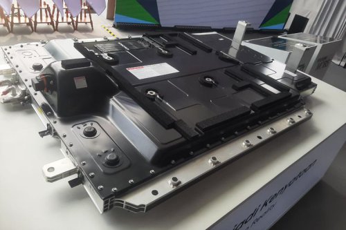 Investasi 6 Miliar Dolar untuk Industri Baterai di Indonesia