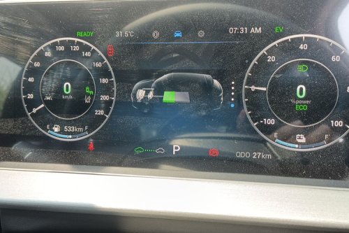 Review Chery Tiggo Cross CSH: Mobil Hybrid Irit dan Kencang