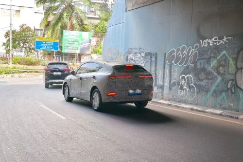 Xpeng, XPeng G6, Xpeng G6 Extended Range Terlihat di Bekasi, Sinyal Varian Baru Siap Meluncur?