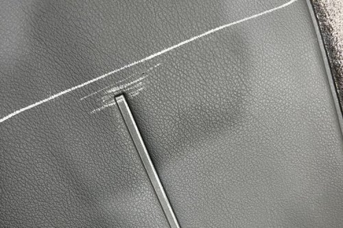 Pentingnya Door Trim Presisi dalam Restorasi Interior Mobil