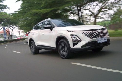Mengulas Rasa Berkendara Chery C6 CSH, Ini Plus Minusnya