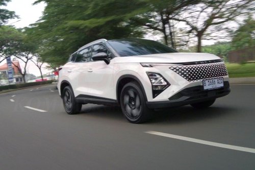 Mengulas Rasa Berkendara Chery C6 CSH, Ini Plus Minusnya