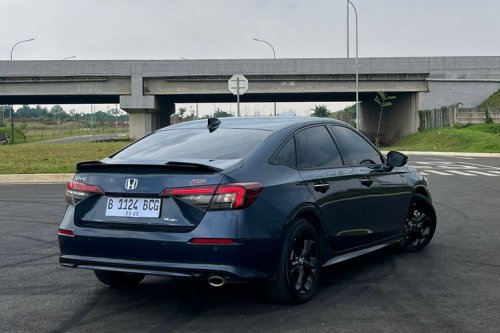 Bahas Desain Honda Civic RS e:HEV: Sporty, Futuristis, tapi Familiar