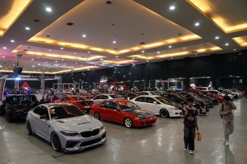 Ratusan Mobil Modifikasi Terbaik Hadir di Yogyakarta
