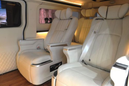 Modifikasi Mewah Wuling Mitra EV di GIIAS 2025