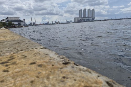 Ancaman Air Laut di Pantai Mutiara, Lindungi Kendaraan dari Korosi