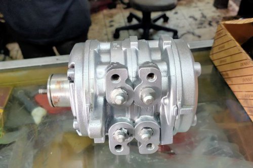 Kompresor AC Mobil: Apa Itu Eks Singapura dan Rekondisi?