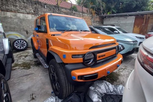 Merek Mobil Baru 2026, Demo Lanjutan di Istana