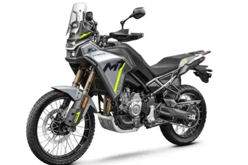 Kawasaki, Kawasaki KLE 500 Vs CFMoto 450MT, Komparasi Motor Petualang 450 cc