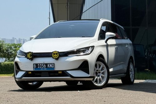 BYD, BYD M6 Snowy: Rally EV Penuh Kisah, Simbol Cinta Abadi Suami
