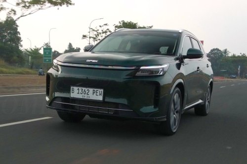 DFSK E5 Plus PHEV: SUV Hybrid Penantang Baru di Indonesia!