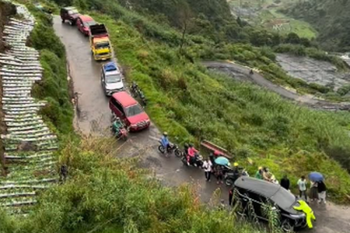 Tips Lebaran Aman, Mengemudi Mobil FWD di Tanjakan