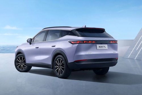 Chery Tambah Varian Tiggo 7 di Tiongkok