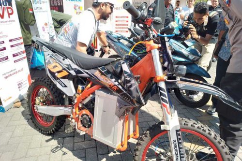 Tantangan Konversi Motor Listrik: Apa Kata KOSMIK?