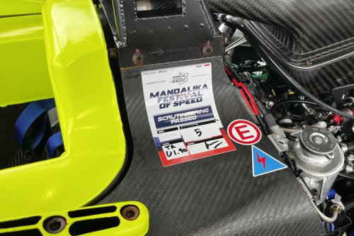 Mobil Balap Formula 4 Indonesia Mejeng di IIMS 2026