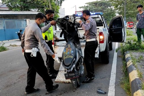 Waspada Bahaya Tailgating: Kebiasaan di Jalan Penyebab Kecelakaan