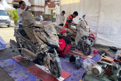 Yamaha | Yamaha Buka 21 Posko Siaga Banjir di Bali