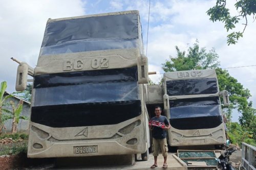Rumah Bentuk Bus di Wonogiri Dapat Bantuan Rp 10 Juta dari PO Agra Mas