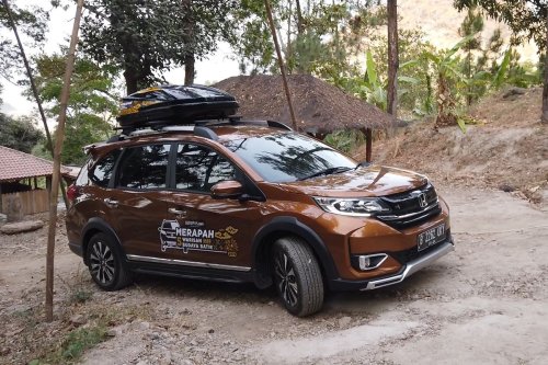Mobil Matik CVT Lewat Tanjakan, Begini Cara Amannya