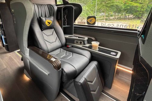 Adu Mewah Bus Jakarta-Solo: Cititrans Busline vs PO Raya