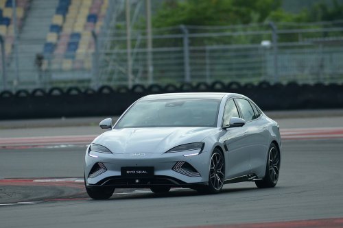 Uji New BYD Seal di Sirkuit Mandalika, Agresif dan Lebih Pintar 